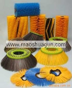 優(yōu)質(zhì)清潔工具采購指南 掃路機(jī)、掃雪機(jī)毛刷及日用百貨精選